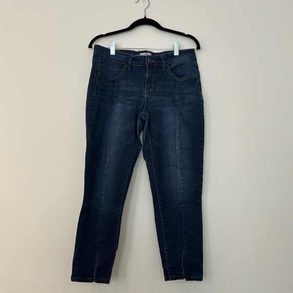 Split Hem Mid Rise Jean - Picture 4 of 8